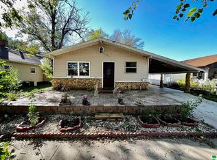 115 3rd Ave SW, Le Mars, IA 51031