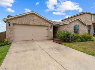 1808 Douglas St, Howe, TX 75459