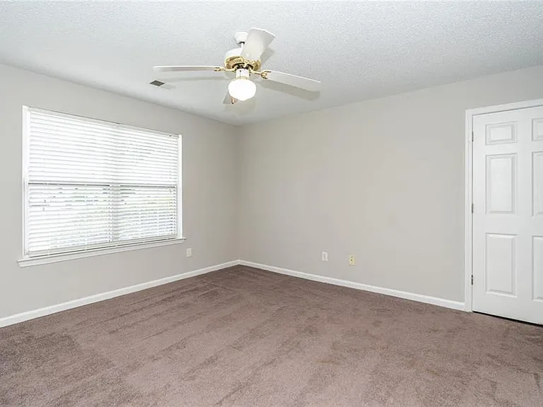3272 Peach Ct NW — Photo 35
