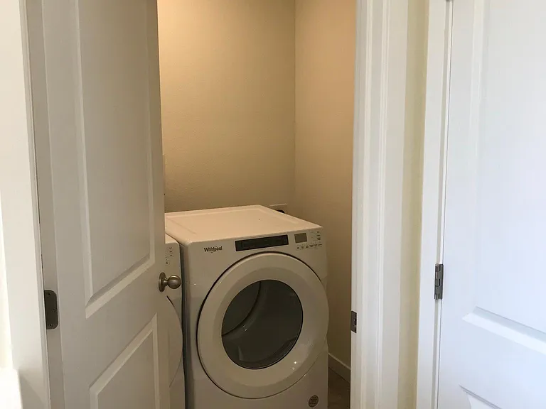 867 N Quatar St — Photo 13