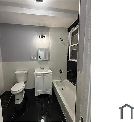 174 Corson Ave — Photo 6