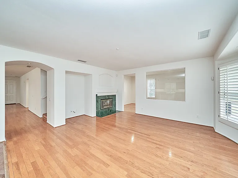 7455 Chanteclair Ct — Photo 22