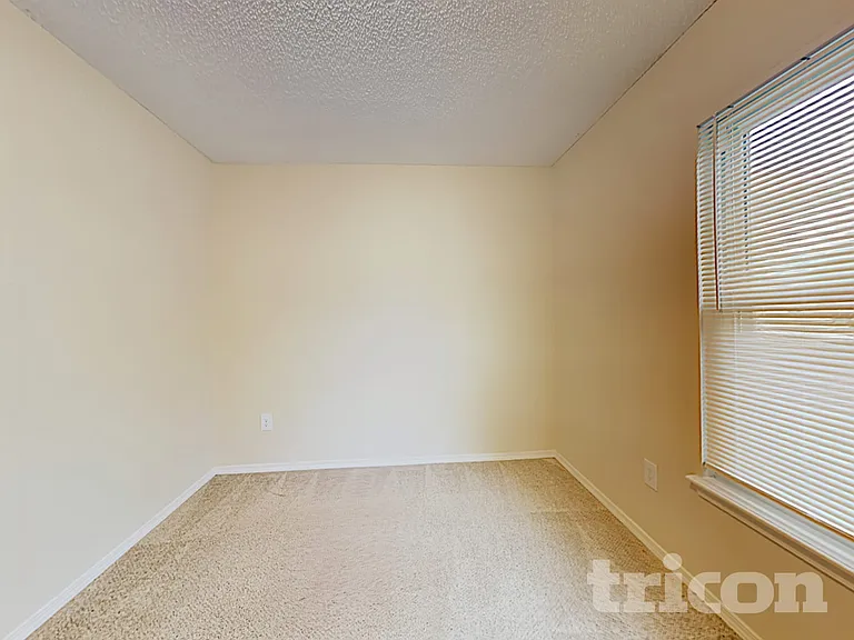 1865 Shannon Lake Dr — Photo 11