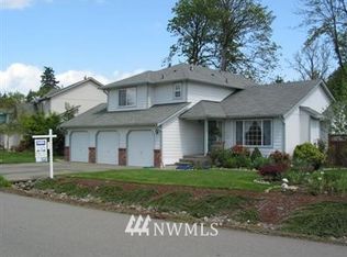 1080 Eagle Crest Pl, Pt Orchard, WA 98366