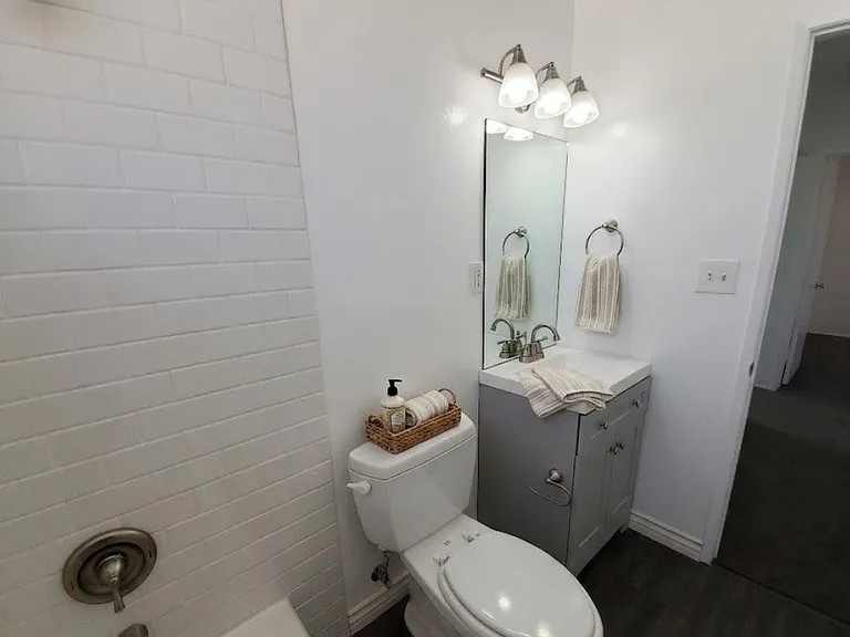 15552 Cornuta Ave — Photo 9