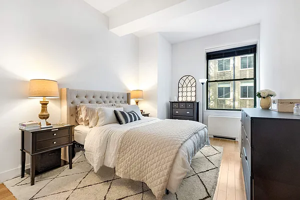 Sold by Compass | media 5