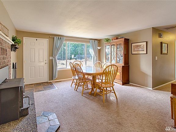 4th image of 12680 Oakridge Dr SW