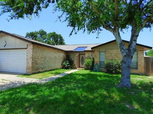 1st image of 901 Red Bishop Cir