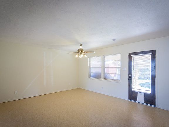 5th image of 1500 W Jaffa St