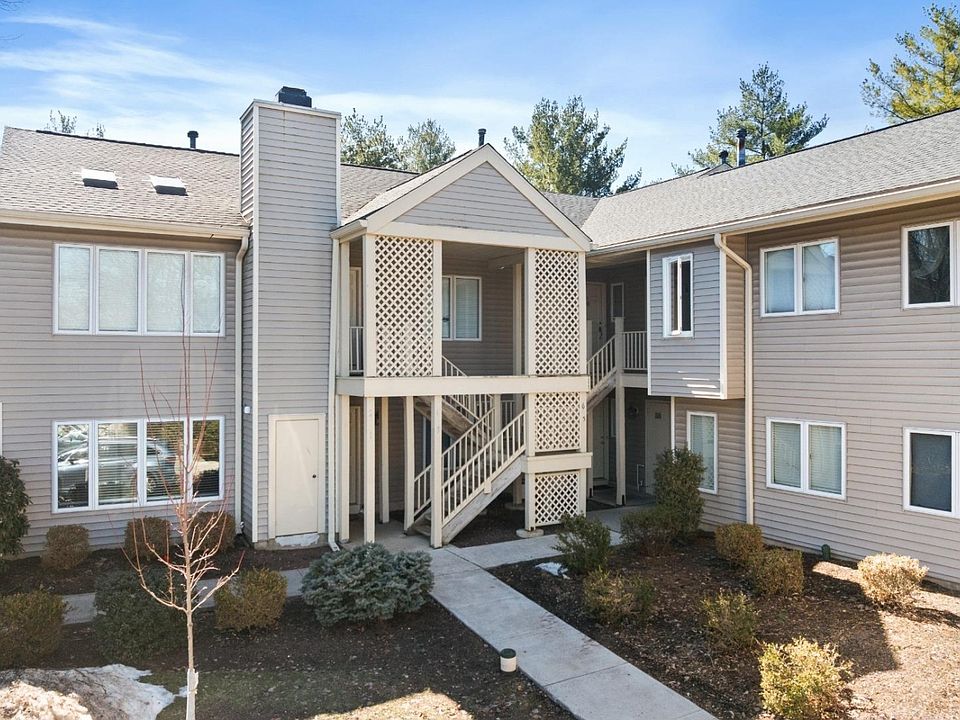 1st image of 3 Augusta Dr