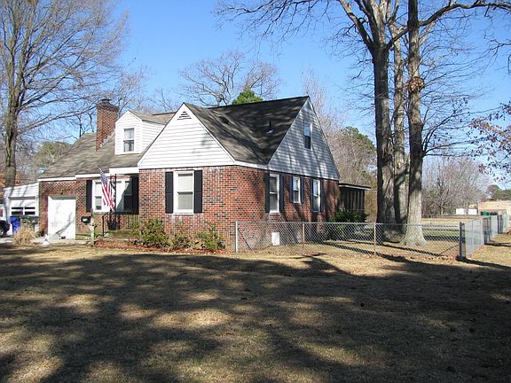 3rd image of 7936 Bison Ave