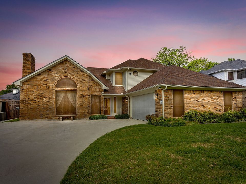 1st image of 2317 Willow Oak Dr