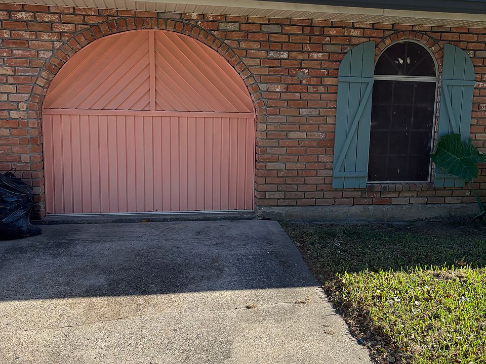 1st image of 11440 Zenith St