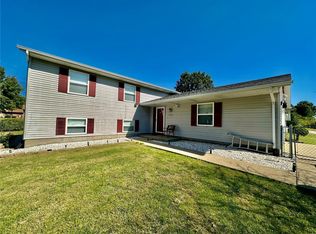 2436 Union School Rd, Alton, IL 62002