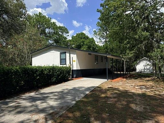 3rd image of 17044 ELDRIDGE AVENUE