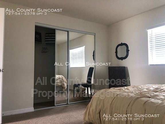 5th image of 7450 35th St N APT 1703