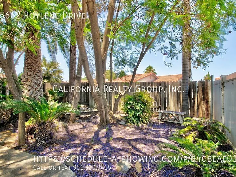 25662 Roylene Dr — Photo 21