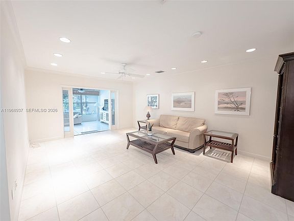 5th image of 9350 SW 120th St