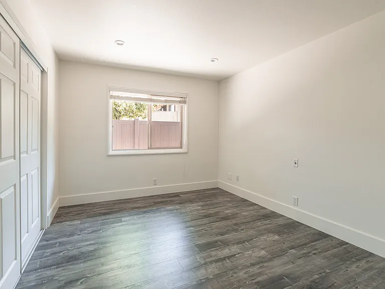 5438 McCulloch Ave #C — Photo 13