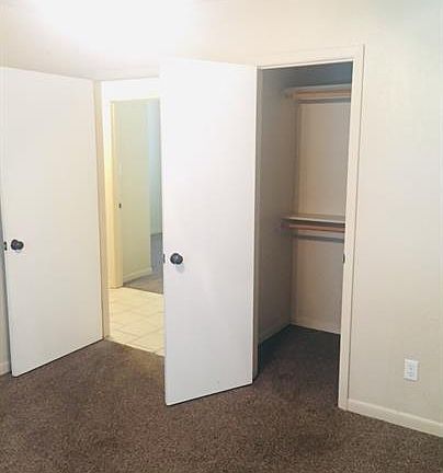 5th image of 213 Richards St