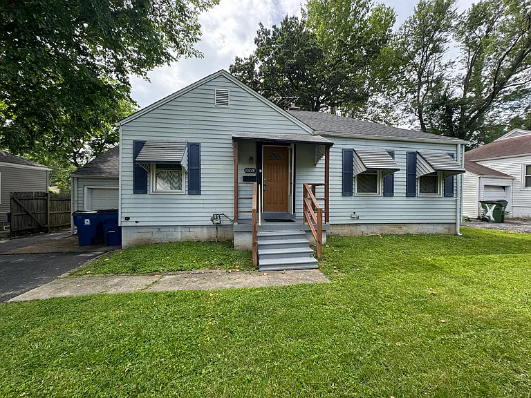 10228 Saint Richard Ln — Photo 1