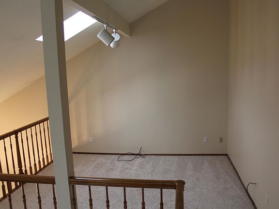 5th image of 453 Cork Harbour Cir APT D