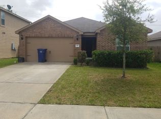 1510 Rose Meadow Blvd, Baytown, TX 77521