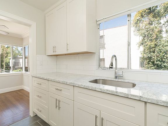 4th image of 433 Adams St APT 2B