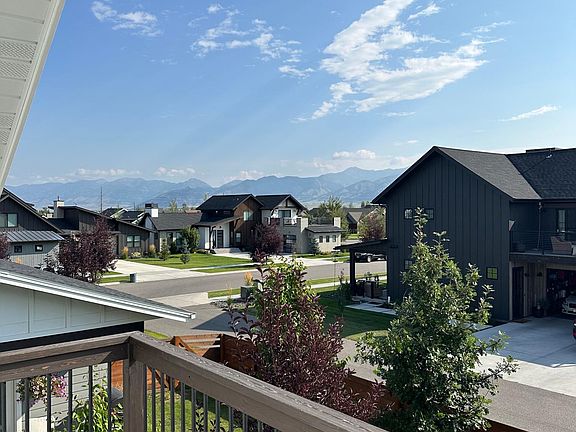 4th image of 4130 Renova Ln Unit B