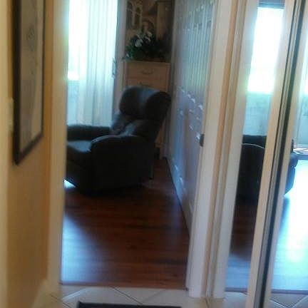 328- LIVINGROOM