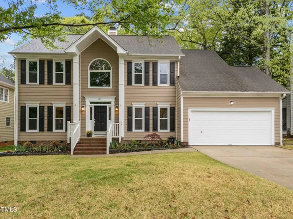 8921 Walking Stick Trl, Raleigh, NC 27615