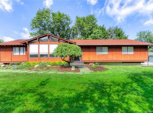 17 Lyncrest Dr, Monsey, NY 10952