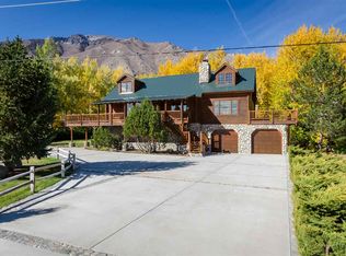 180 Gregory Ln, Crowley Lake, CA 93546