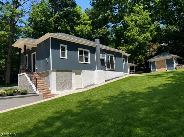 13 Maine St, Jefferson Twp., NJ 07849