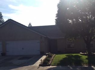 12074 Eagle Peak Dr, Waterford, CA 95386