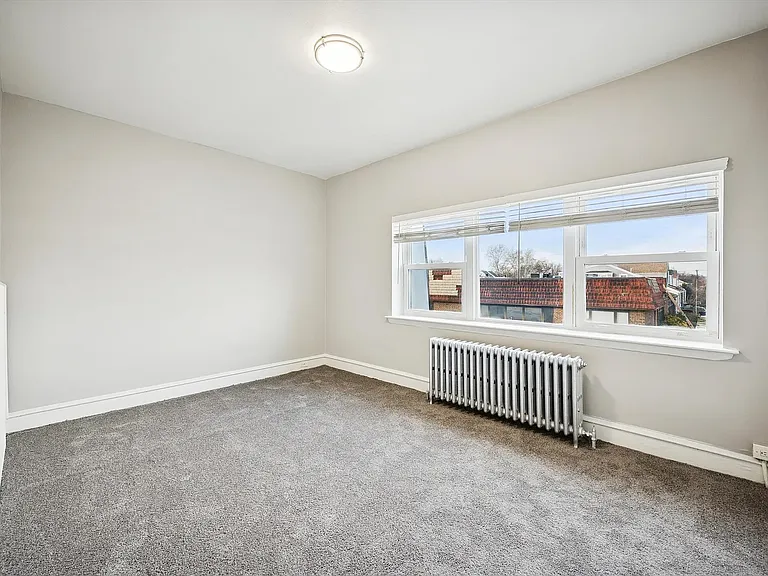 7212 Oxford Ave #B24 — Photo 2