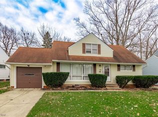 4082 Suffolk Rd, South Euclid, OH 44121