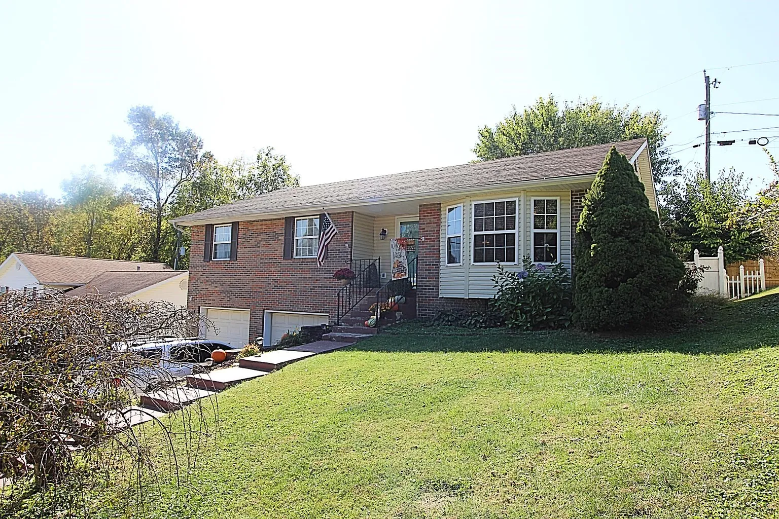 610 Avery Ct photo 1