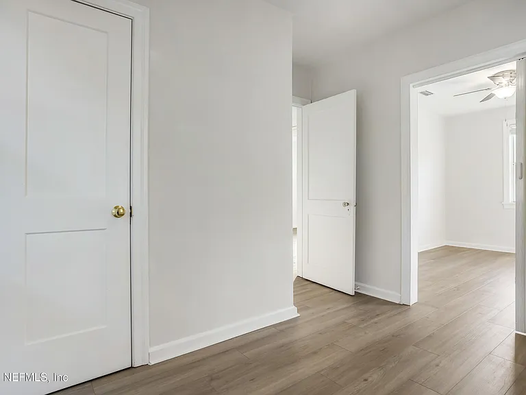 3339 Sylvia St — Photo 14