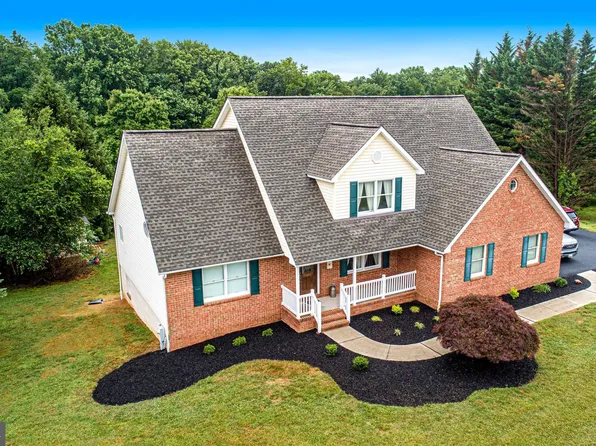 2226 Warfield Dr, Forest Hill, MD 21050