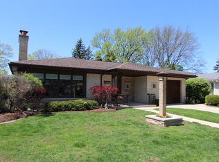 8824 Moody Ave, Morton Grove, IL 60053