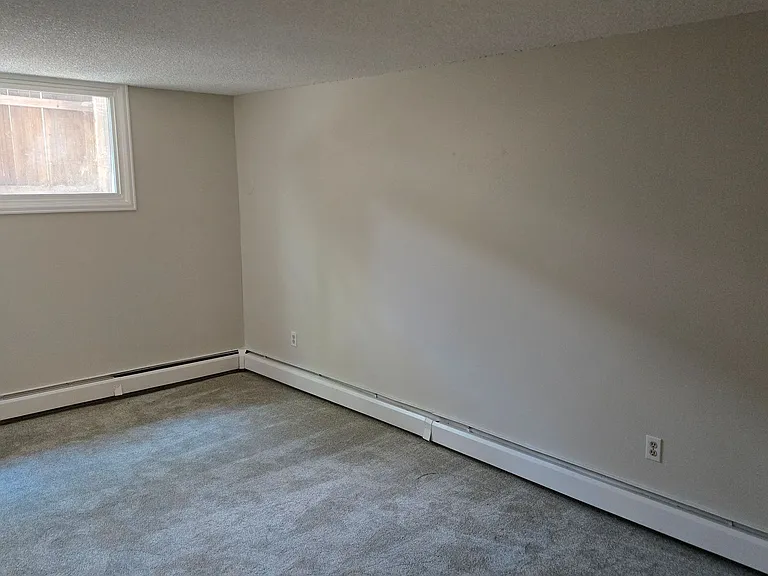 1842 Canyon Blvd — Photo 18