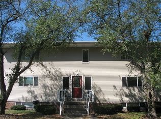 511 Mitchell Ct, Champaign, IL 61821