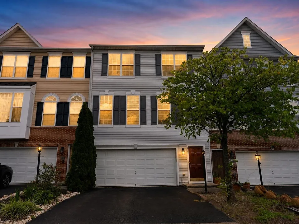 2347 Battery Hill Cir