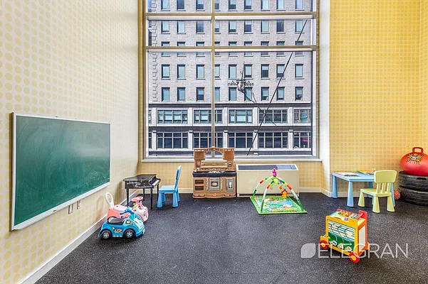 Rented by (Legacy) Elegran | media 19