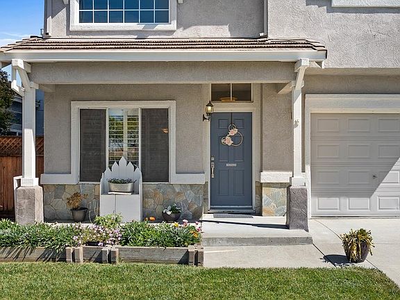 4th image of 1827 Groveview Way