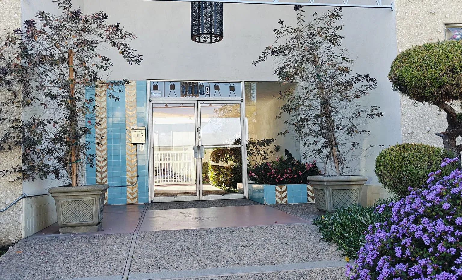 2 bed, 1009 sqft, $2,800 — Photo 1