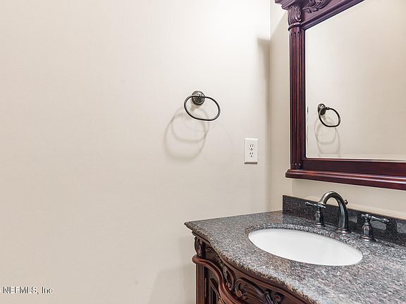 5th image of 4300 S BEACH Parkway #2308