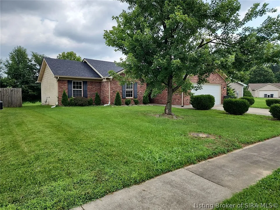 405 Parker Pl