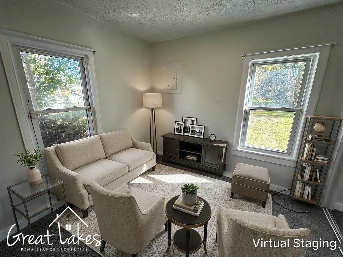 Charming 2 Bedroom 1 Bathroom now available for rent — Photo 2